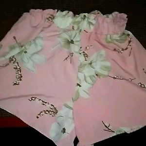 Womans large  Shein shorts